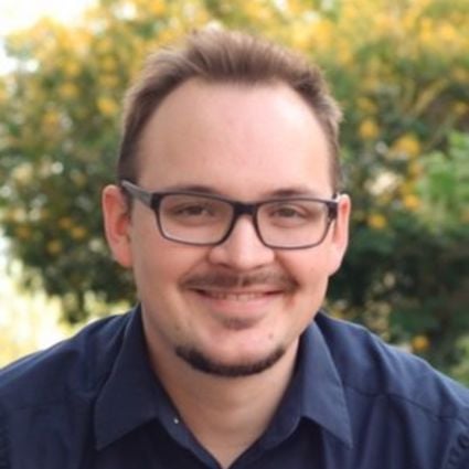 Jono-Headshot-square-425&#215;425