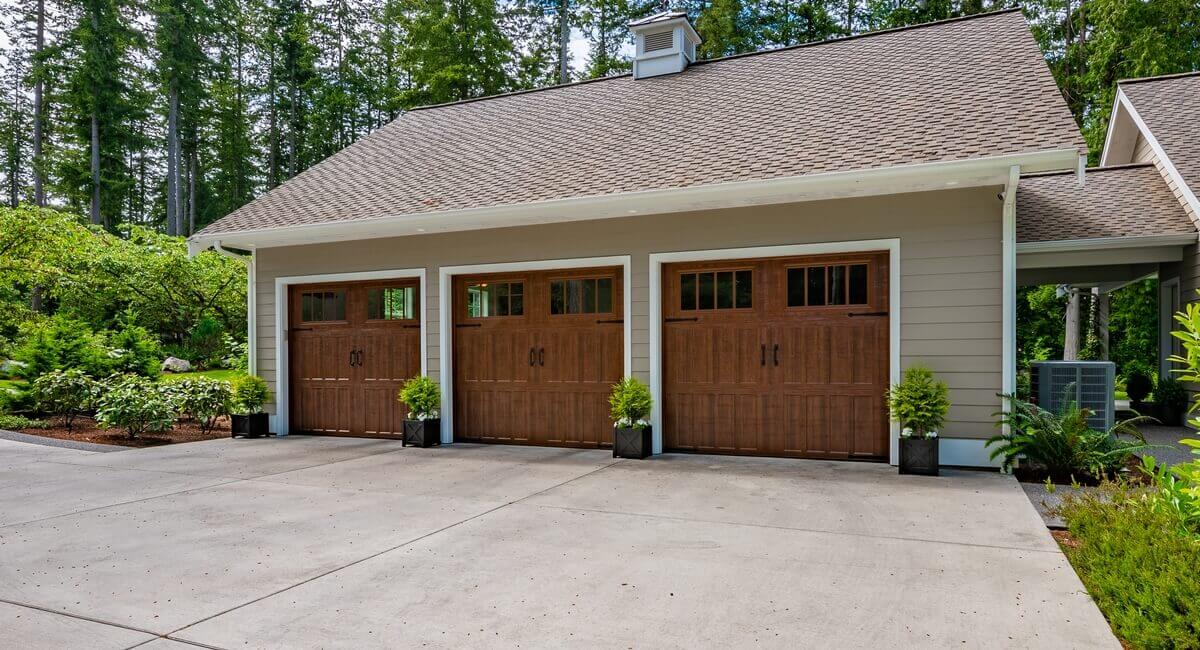 The Real Resale Impact Of Having (Or Not Having) A Garage