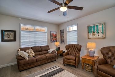 Lazy Daze Mountain Home Gallery Img 4