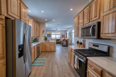 Lazy Daze Mountain Home Gallery Img 8