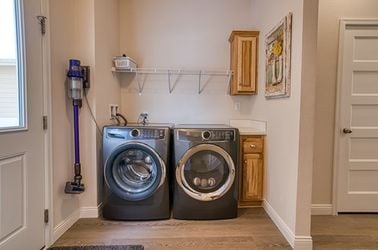 Lazy Daze Mountain Home Gallery Img 9