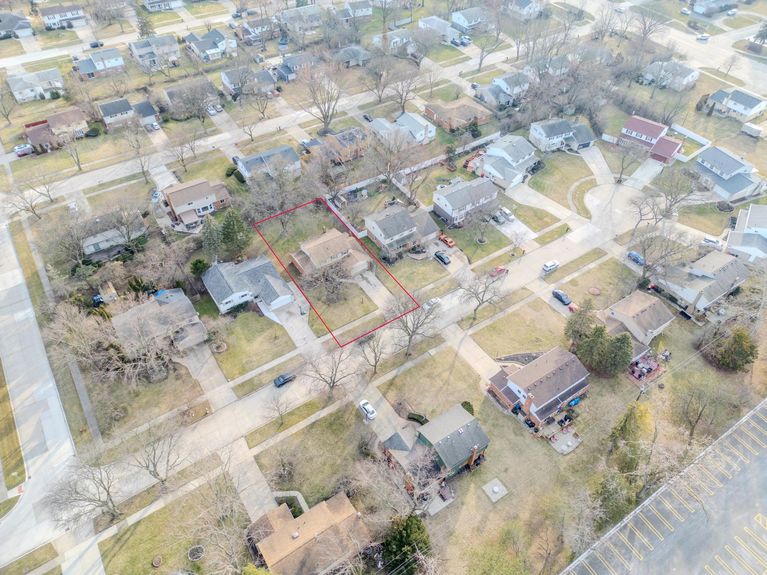 21709 Virginia Aireal