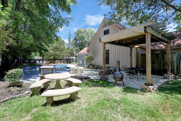 East Memphis - Colonial Yorkshire