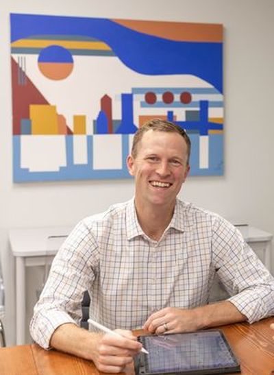 Portrait-Riber-051823-240-2-300xAUTO.fit