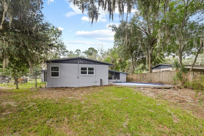 27-982 Granville Rd,-27