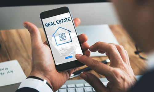 How Social Media Is Replacing the MLS for Modern Buyers