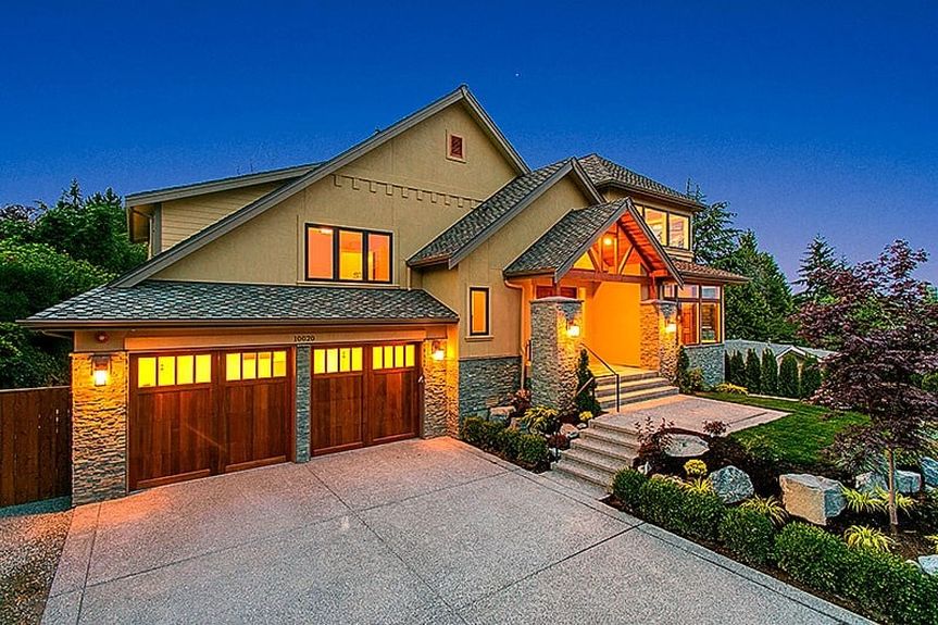 10020 NE 21st St – Bellevue Front-2