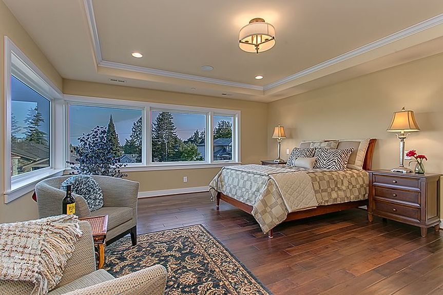 10020 NE 21st St – Bellevue Master-Bed-2