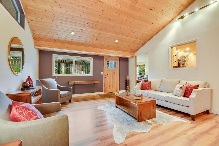 6109 120th Pl NE – Kirkland – 005-Family-Room-2