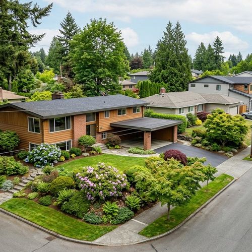 Living in Eastgate, Bellevue, WA: Housing Costs and Local Amenities