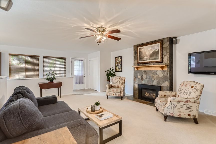 6600 Zang St – Web Quality – 005 – 07 Living Room
