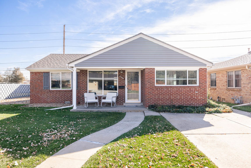 8640 Clara Belle Dr-001