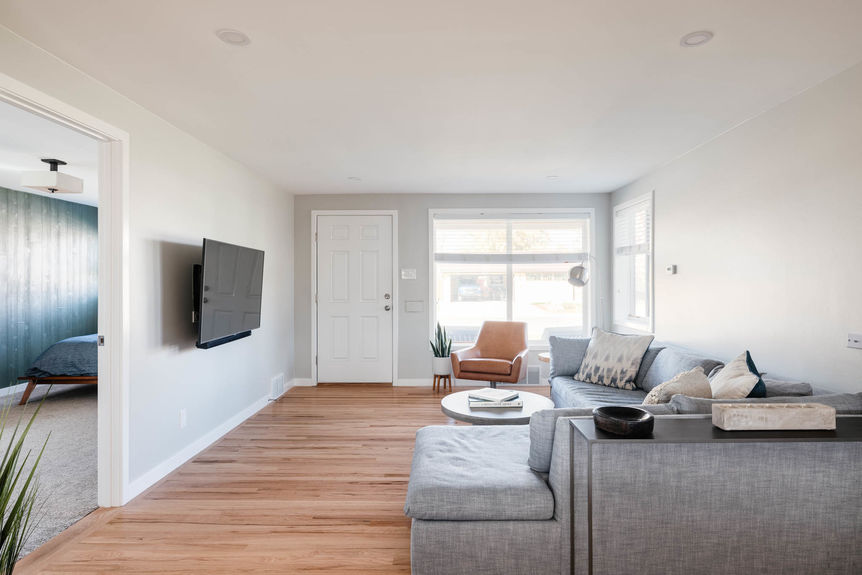 8640 Clara Belle Dr-004