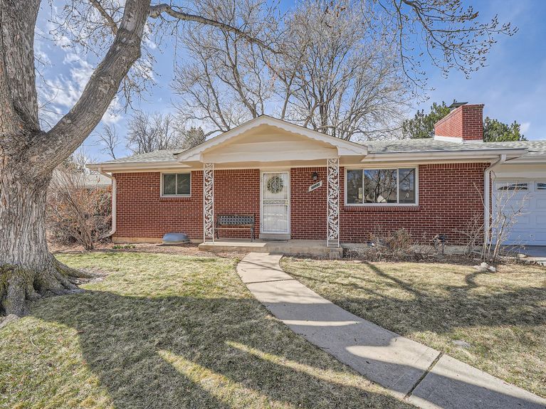 03 7027 Carr Court Arvada Lauryn Dempsey