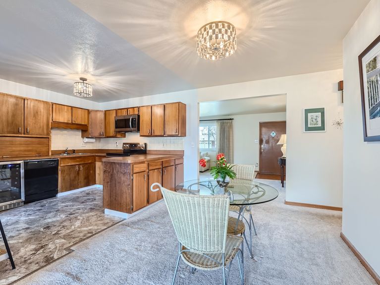 09 7027 Carr Court Arvada Lauryn Dempsey