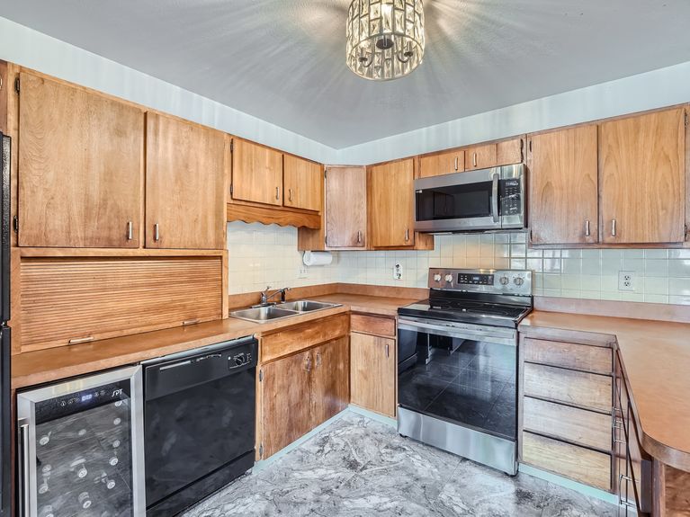 11 7027 Carr Court Arvada Lauryn Dempsey