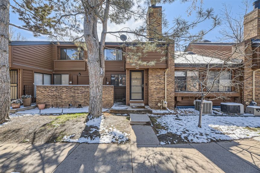 Lauryn Dempsey – 2685 s Dayton way Unit 93 – Web Quality – 001 – 01 Exterior Front