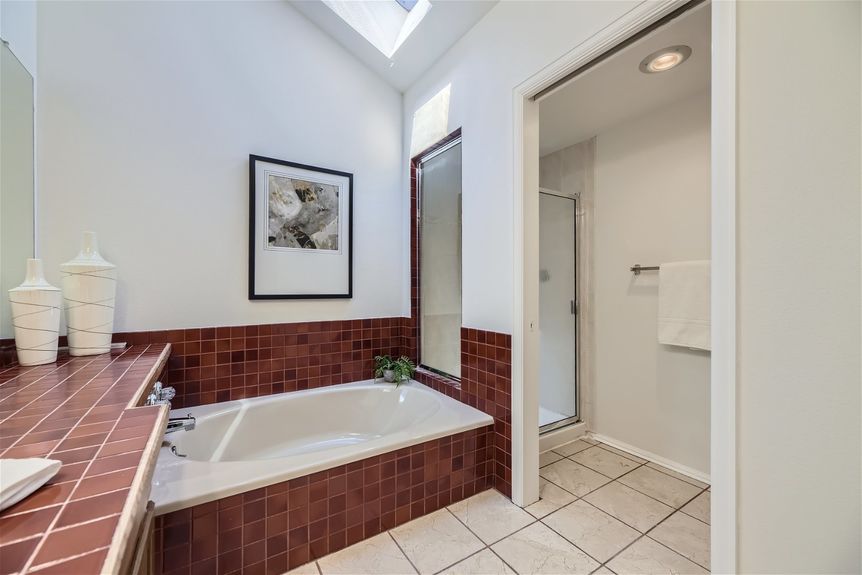 Lauryn Dempsey – 2685 s Dayton way Unit 93 – Web Quality – 026 – 21 2nd Floor Primary Bathroom