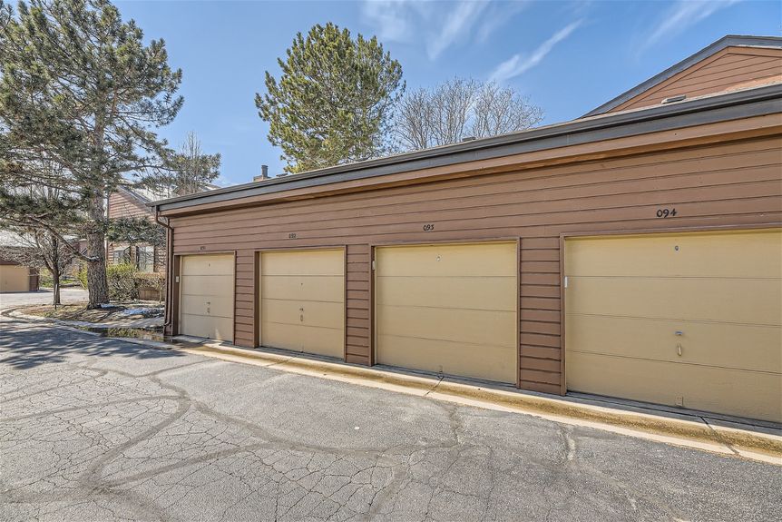 Lauryn Dempsey – 2685 s Dayton way Unit 93 – Web Quality – 035 – 32 Garage Exterior