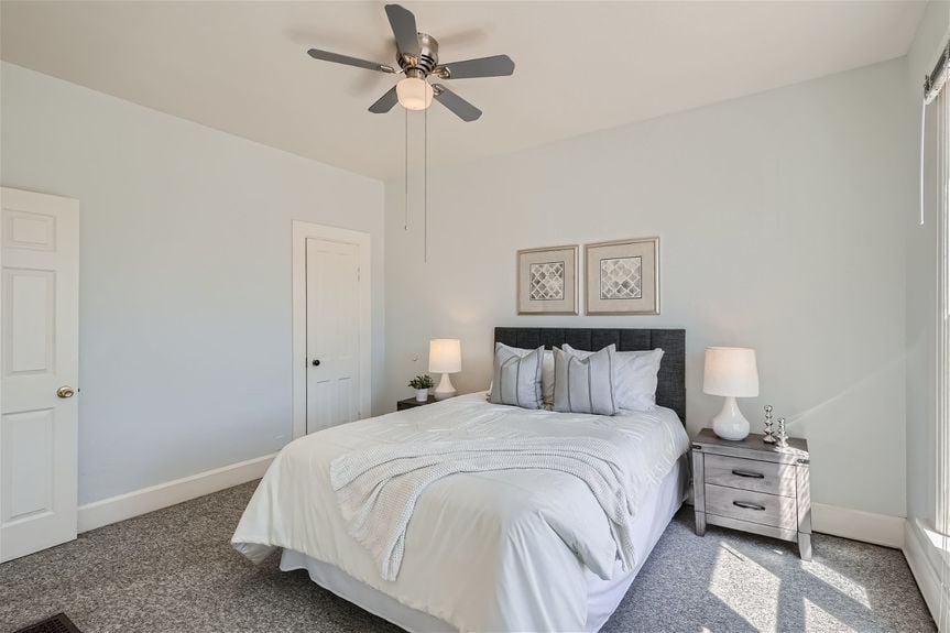 1439 Emerson St – Lauryn Dempsey Dempsey Group – 024 – 21 2nd Floor Primary Bedroom