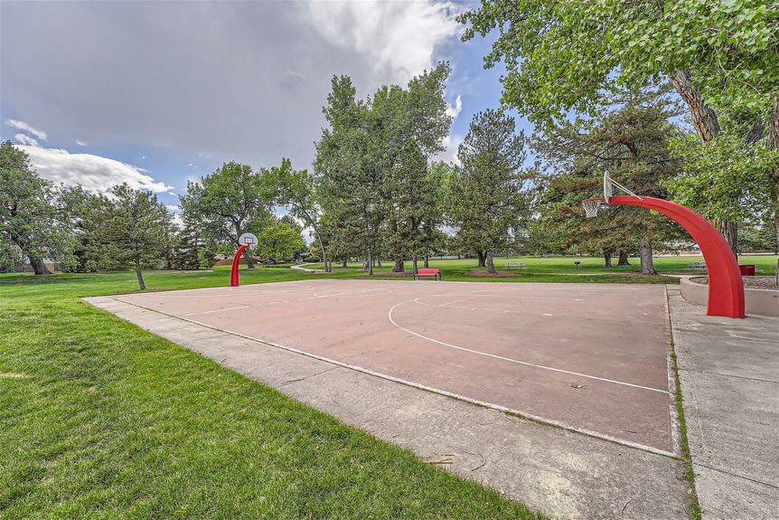 8408 everett way unit a &#8211; Lauryn Dempsey Dempsey Group &#8211; 029 &#8211; 33 Timber Cove