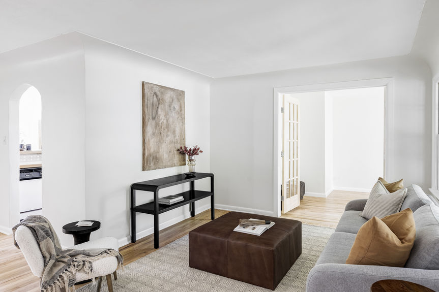 6076 S Sycamore St_Lauryn Dempsey Dempsey Group-3