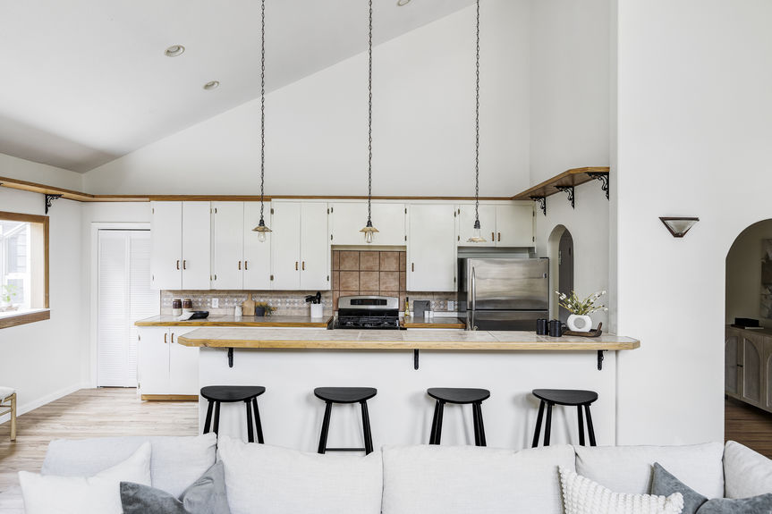 6076 S Sycamore St_Lauryn Dempsey Dempsey Group-5