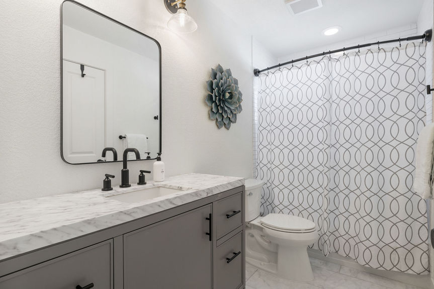 173 Alpine Lauryn Dempsey Dempsey Group.jpg-43