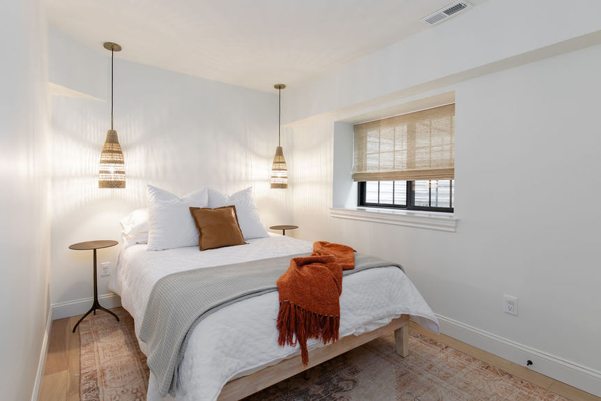 3615 Osceola Lauryn Dempsey Group Beedroom