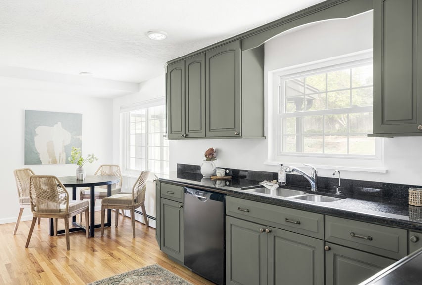 Lauryn Dempsey Dempsey Group_6982 Estes Dr_Web _V2-12