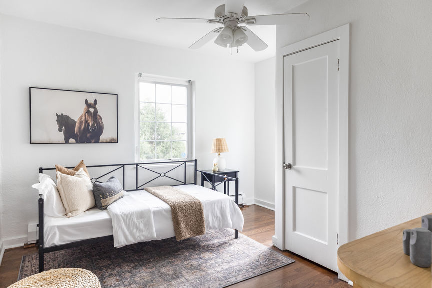 Lauryn Dempsey, Dempsey Group_N_2895 S Sherman St_Web-19