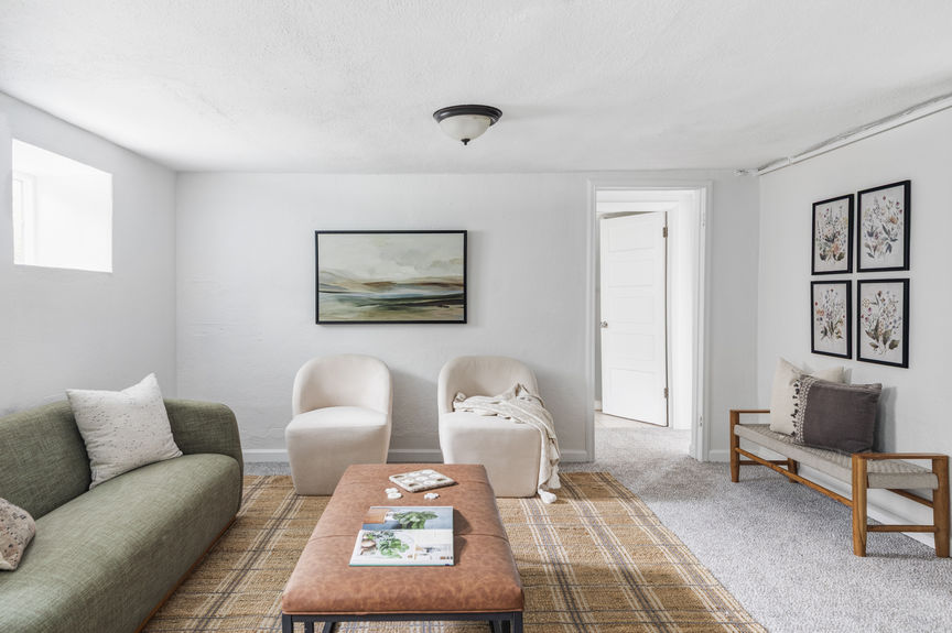 Lauryn Dempsey, Dempsey Group_N_2895 S Sherman St_Web-22