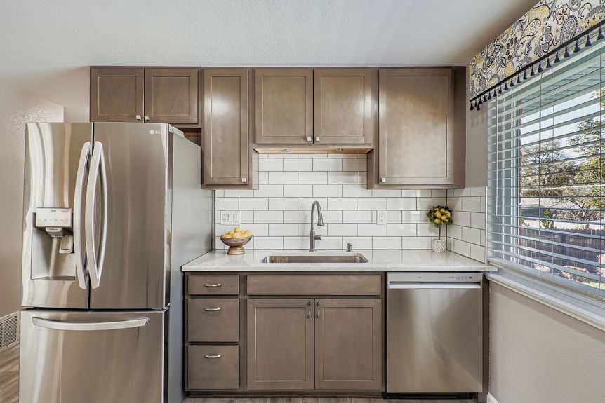 6143 Allison Street - Lauryn Dempsey Dempsey Group - (20)