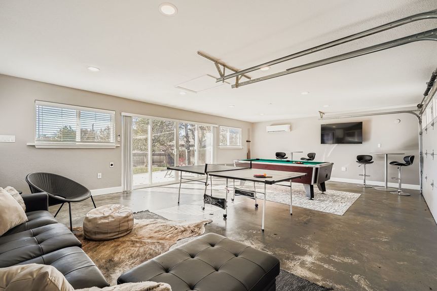 6143 Allison Street - Lauryn Dempsey Dempsey Group - (4)