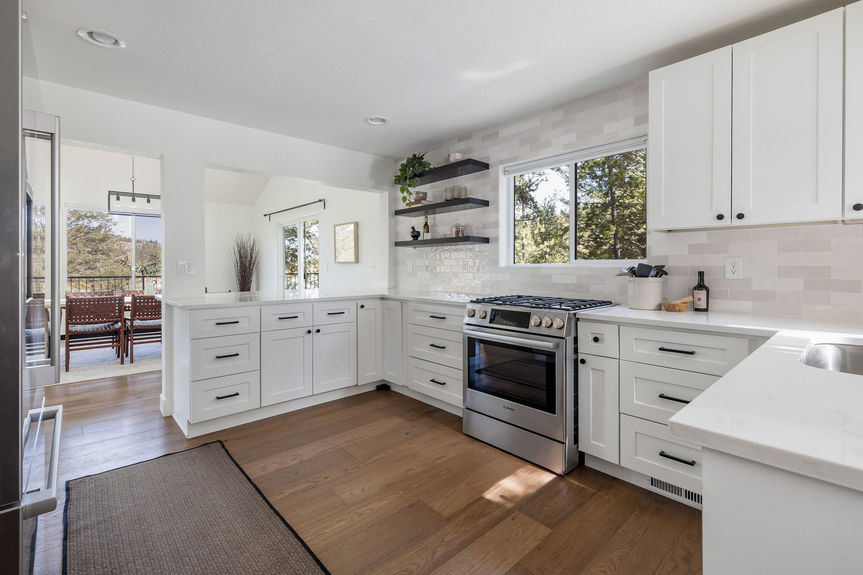 173 Alpine Lauryn Dempsey Dempsey Group.jpg-30