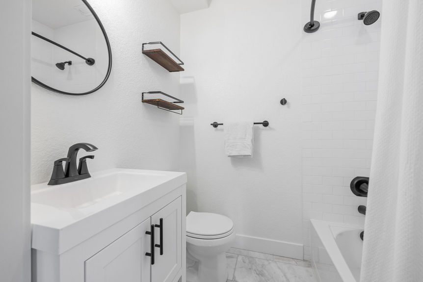 173 Alpine Lauryn Dempsey Dempsey Group.jpg-63