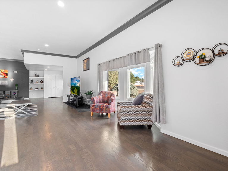 11 Dempsey Group #8031 - Lauryn Dempsey - 8415 W 80th Ave-25