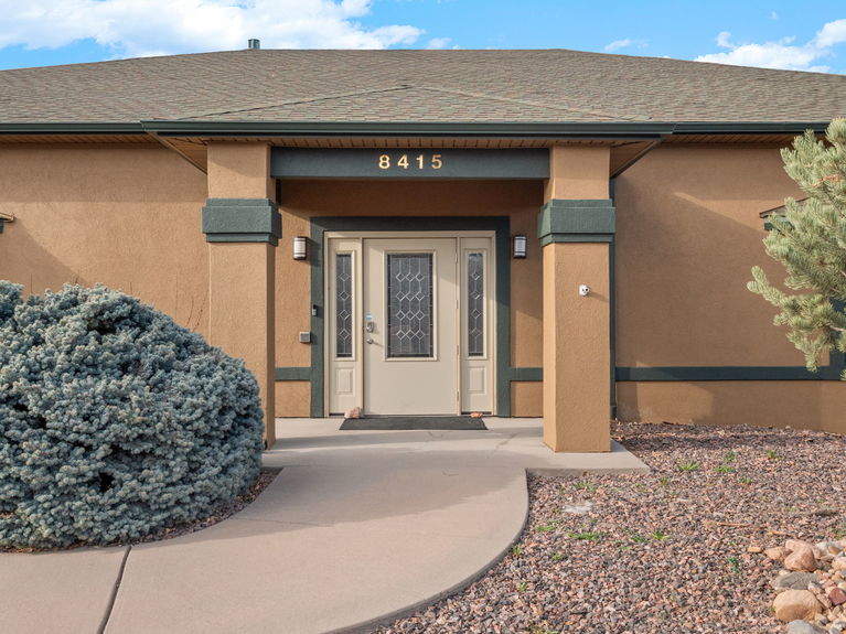 3 Dempsey Group #8031 - Lauryn Dempsey - 8415 W 80th Ave-3