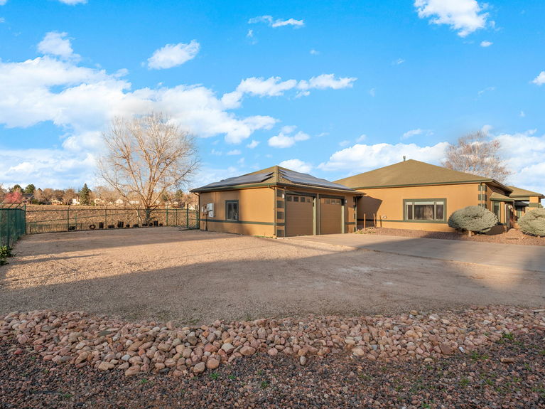 39 Dempsey Group #8031 - Lauryn Dempsey - 8415 W 80th Ave-39