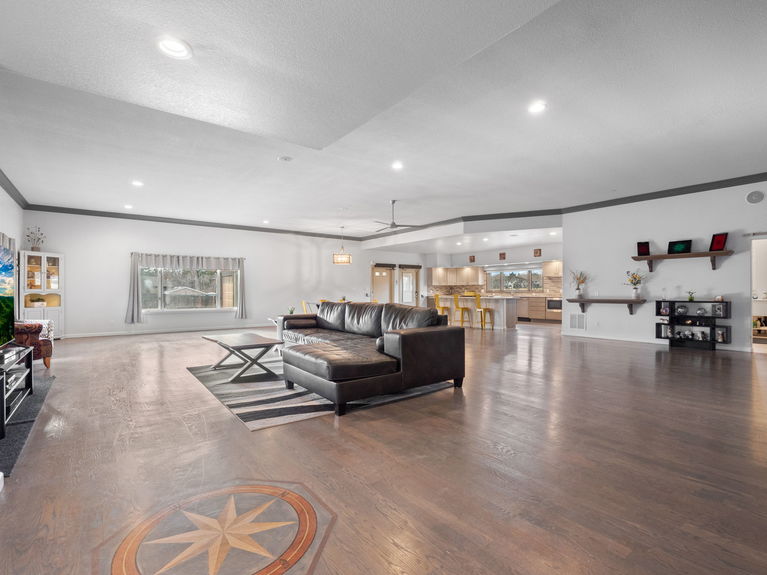 4 Dempsey Group #8031 - Lauryn Dempsey - 8415 W 80th Ave-4