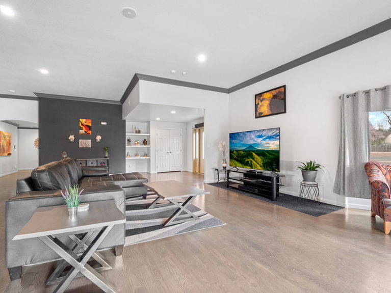 7 Dempsey Group #8031 - Lauryn Dempsey - 8415 W 80th Ave-7