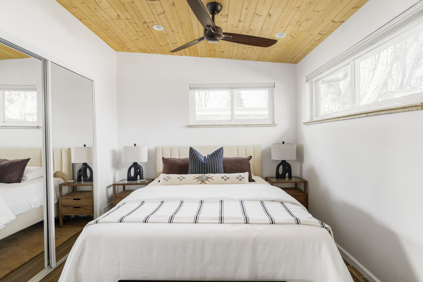 5930 Dudley - Lauryn Dempsey Dempsey Group (24)