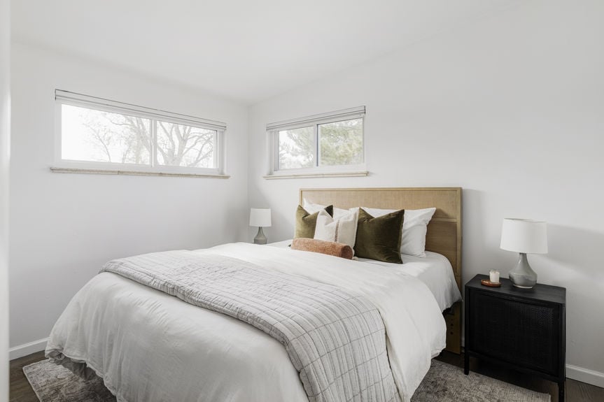 5930 Dudley - Lauryn Dempsey Dempsey Group (29)