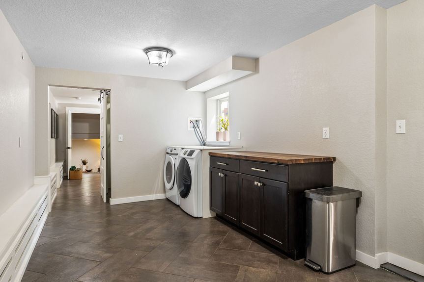 626ValleyLane Lauryn Dempsey Dempsey Group 52
