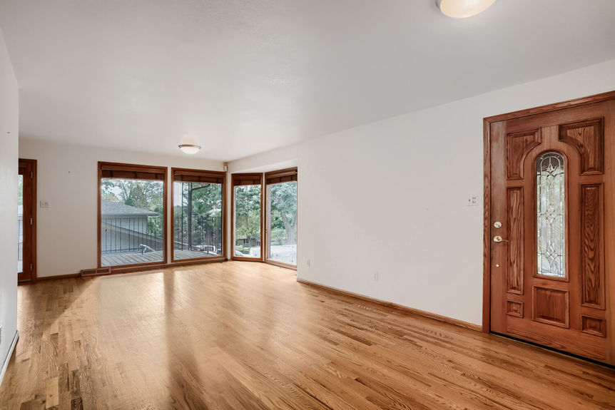 8221 W 70th Avenue - Lauryn Dempsey Dempsey Group - 014 - 11 Family Room