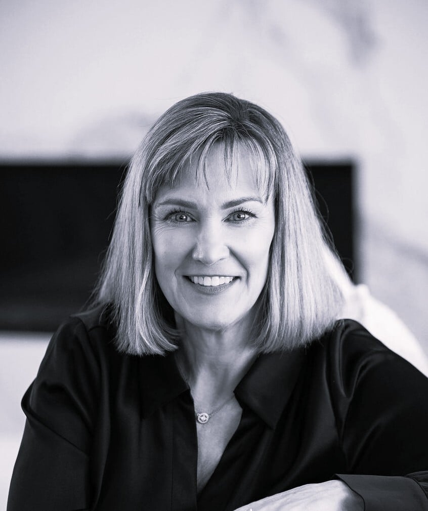 Julie Hoem B&amp;W for Agent Profile Page Soldera Website