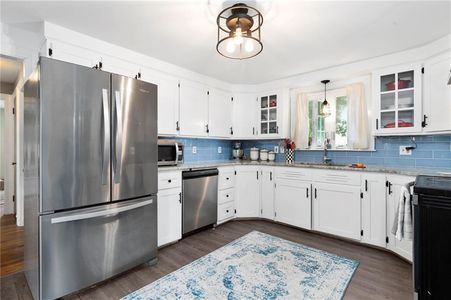 50 Broadview Avenue Gallery Image 13