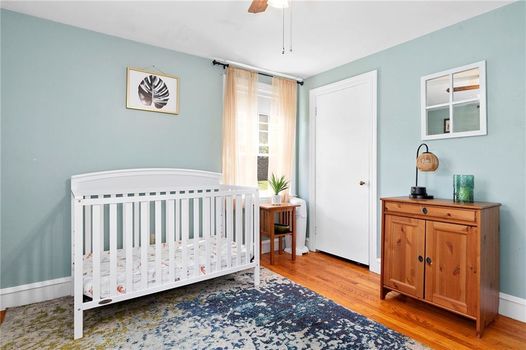 50 Broadview Avenue Gallery Image 15