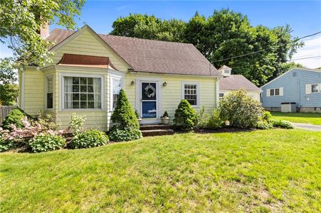 50 Broadview Avenue Gallery Image 2