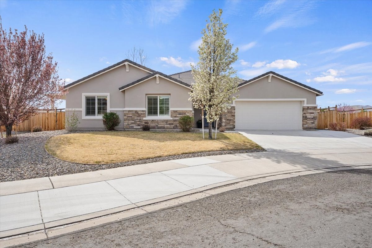 02-7423 Comet Court Sparks NV 89436 (2 of 68)